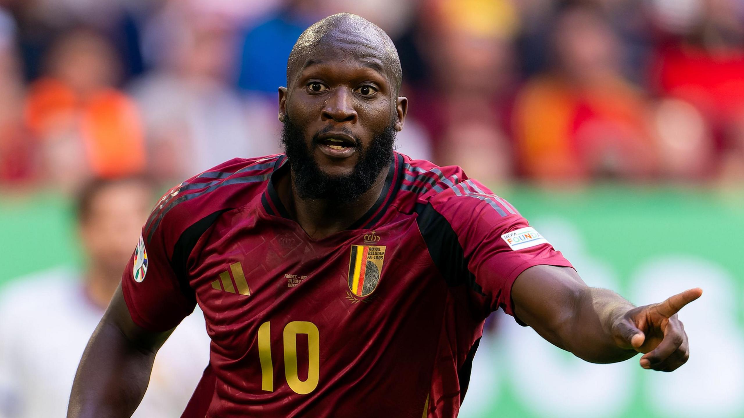 Romelu Lukaku ăn mừng bàn thắng cho đội tuyển Bỉ