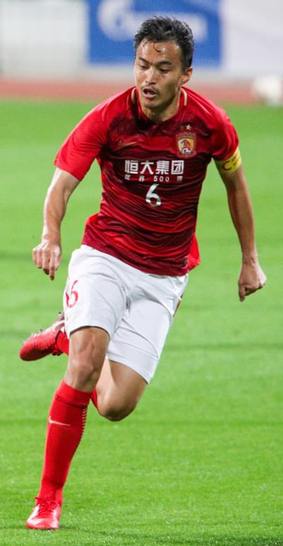 Feng Xiaoting – Trung vệ thép Trung Quốc