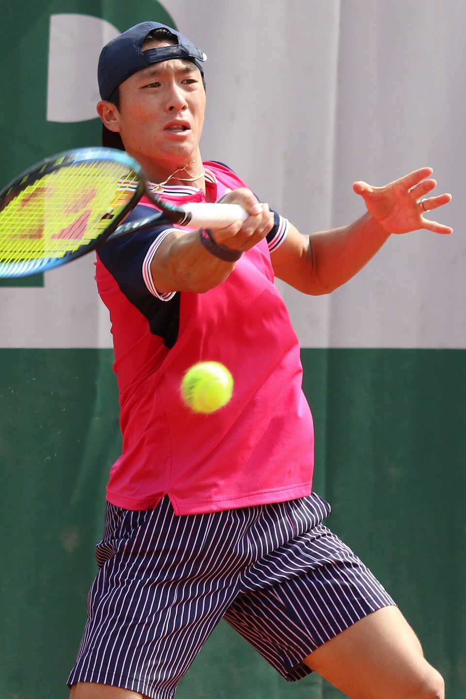Tay vợt Hong Seong-chan
