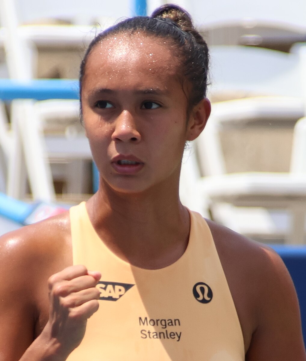 Tay vợt Leylah Fernandez