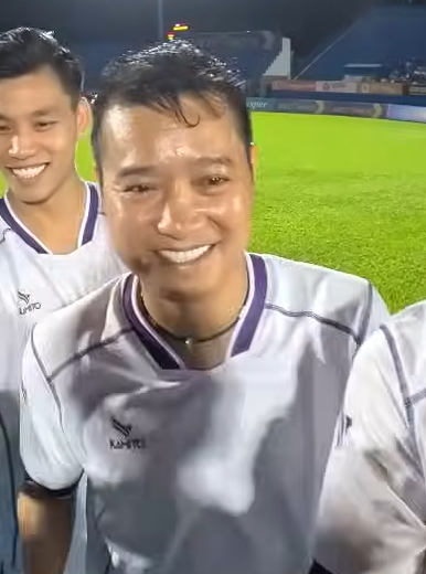 Cầu thủ Nguyễn Hồng Sơn
