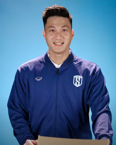 Thủ môn Nguyễn Văn Hoàng