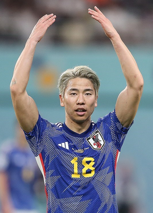 Takuma Asano thi đấu cho đội tuyển Nhật Bản tại World Cup 2022
