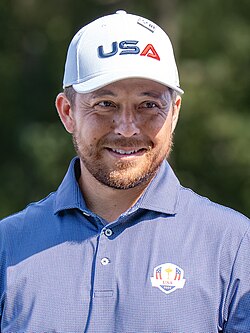 Golfer Xander Schauffele trong một giải đấu