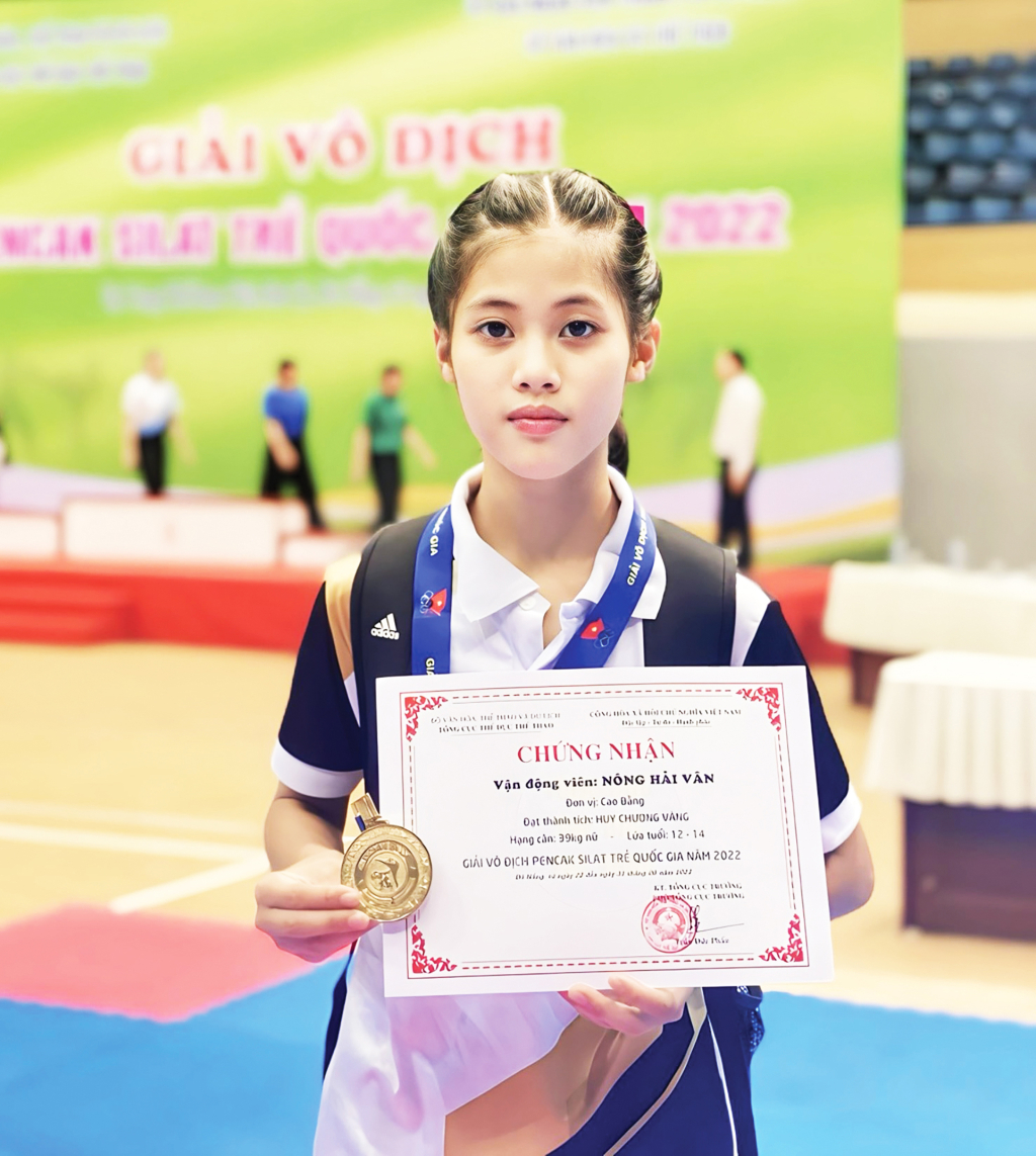 Nữ VĐV tài năng Arfina Ahmad