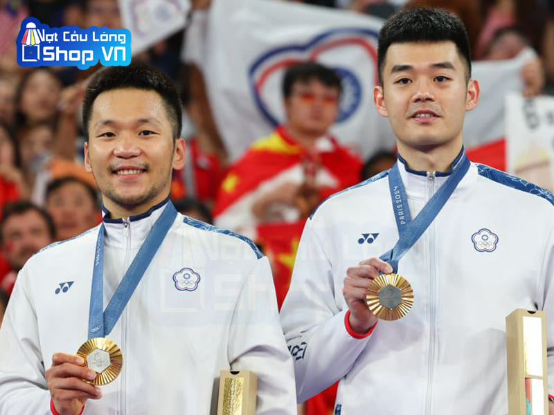 Tay vợt Hsia Peilun