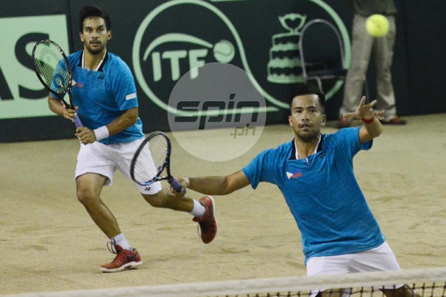 Treat Huey và Francis Alcantara