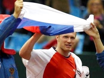 Petr Demchenko và Dmitry Pozhidaev