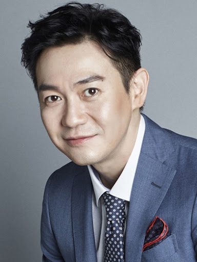 Tiền vệ Park Yong-woo