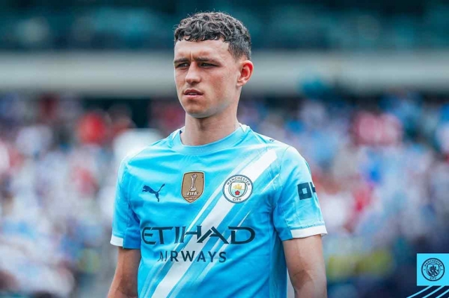 Phil Foden - Danh thủ Man City